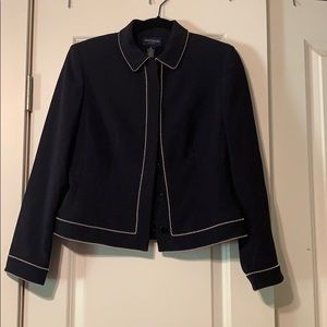 Stunning Navy blue blazer